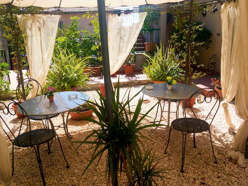 Bed And Breakfast Rosangela 타오르미나 외부 사진