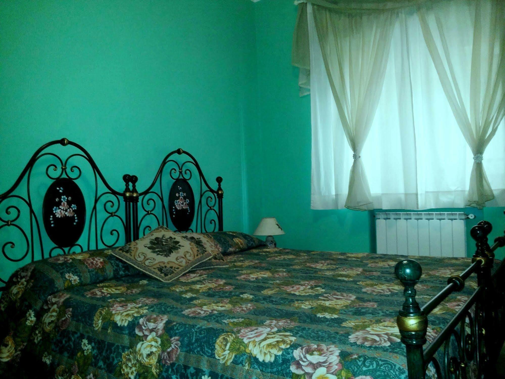 Bed And Breakfast Rosangela 타오르미나 외부 사진